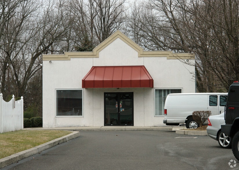 833 N Bethlehem Pike, Spring House, PA for sale - Primary Photo - Image 1 of 2