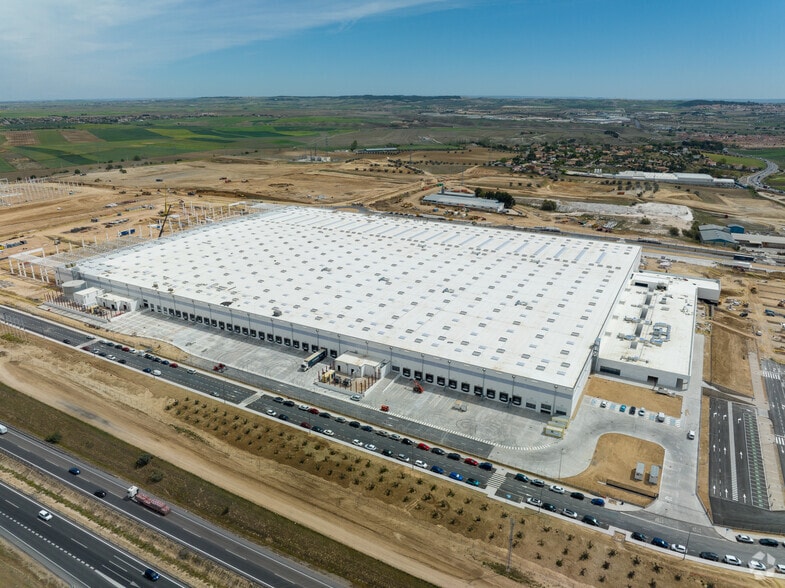 Industrial in Illescas, Toledo for lease - Building Photo - Image 3 of 16