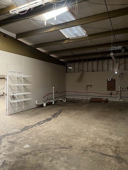 1202 Falls St, Jonesboro, AR for lease - Building Photo - Image 2 of 20