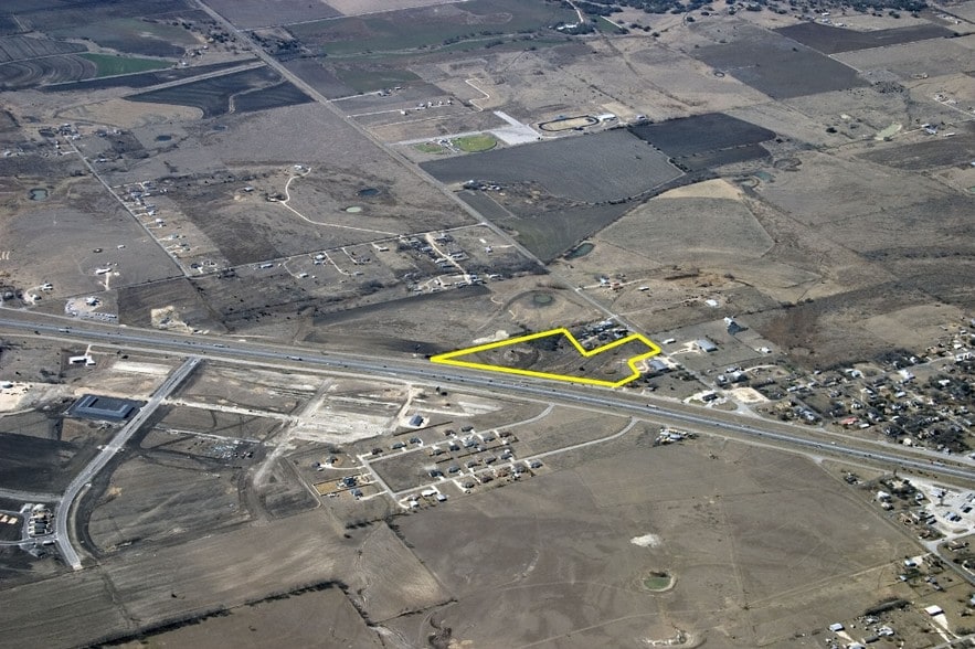 I-35, Jarrell, TX à vendre - Photo du bâtiment - Image 3 de 5