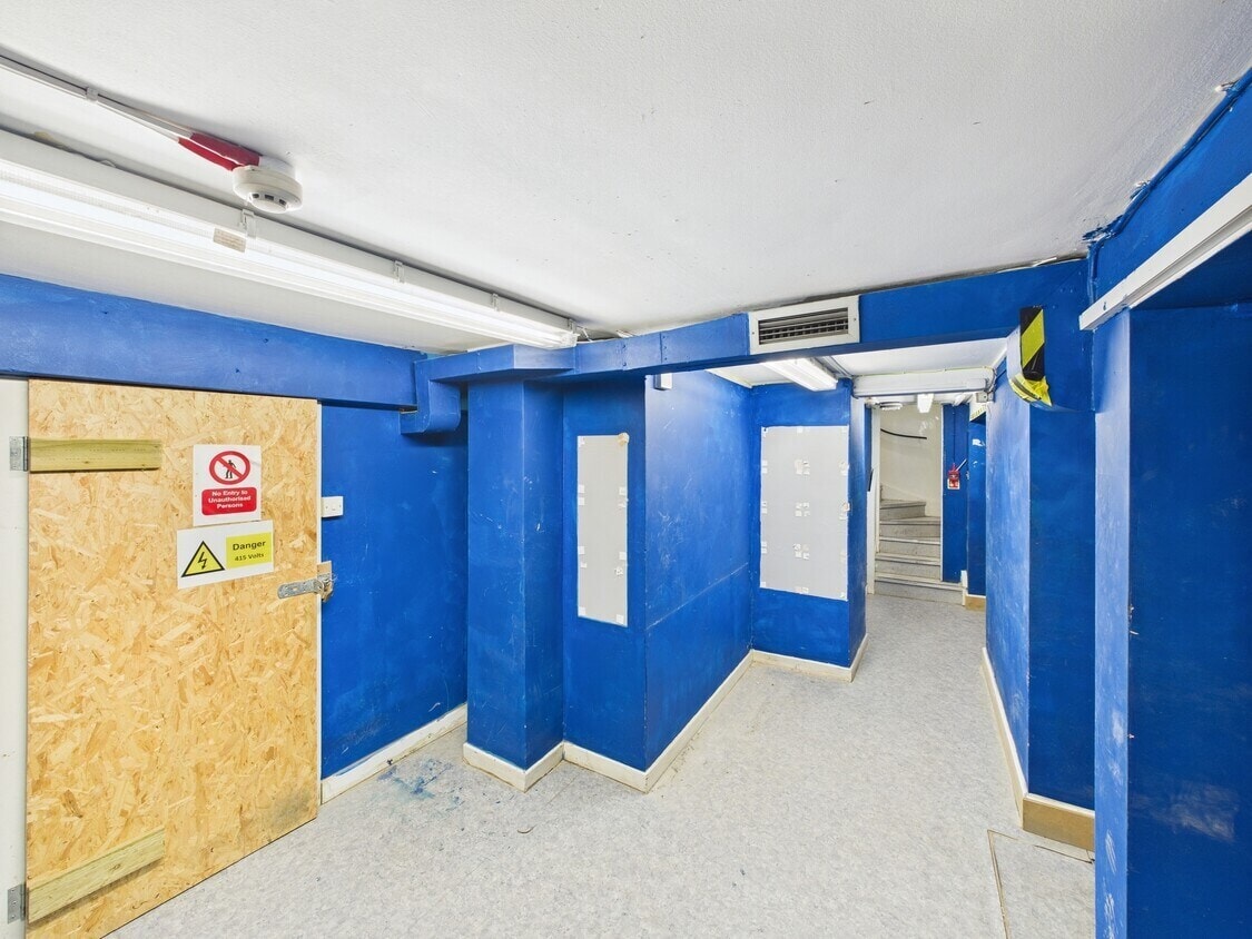 22-24 Newington Rd, Edinburgh, EDH EH9 1QS - Unité 22-24 -  - Photo intérieure - Image 1 of 4