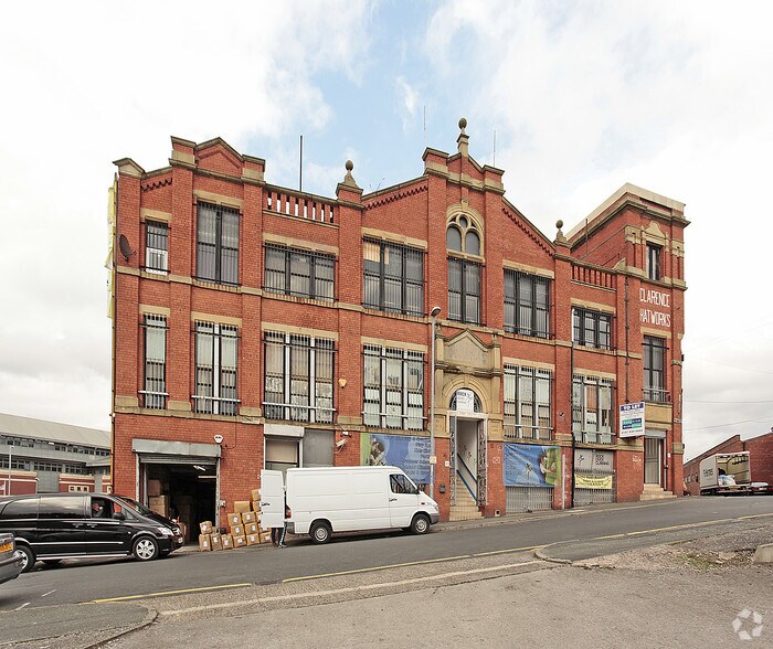 45 Julia St, Manchester à louer - Photo du bâtiment - Image 3 de 6