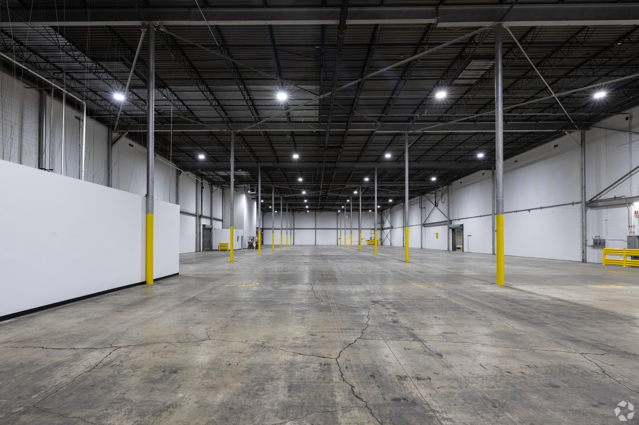 95 Mayhill St, Saddle Brook, NJ for lease Interior Photo- Image 1 of 14