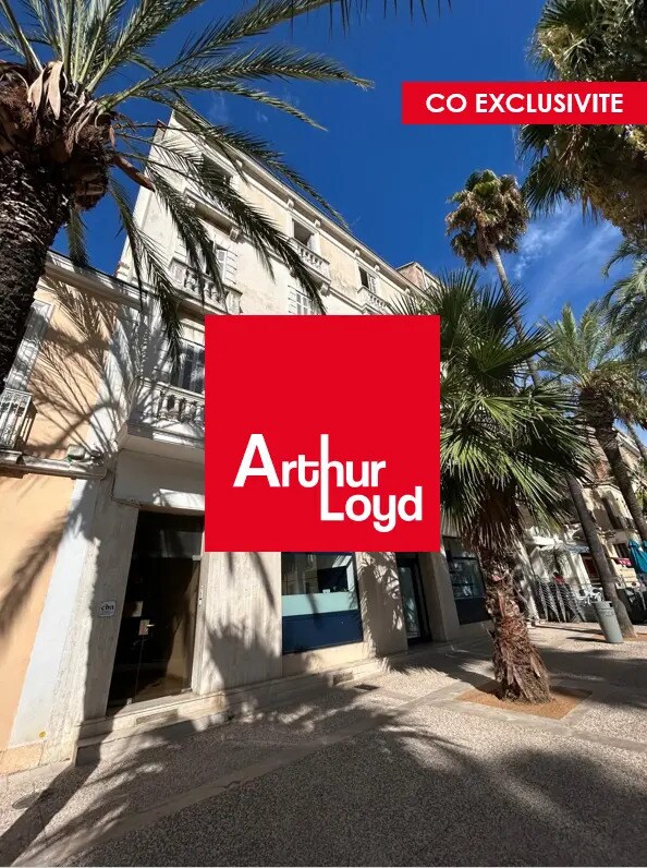 Office in Hyères for sale Primary Photo- Image 1 of 11