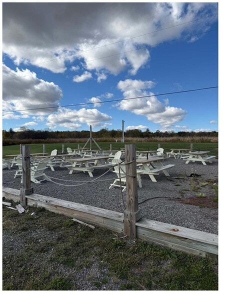 5090 State Route 14, Dundee, NY à vendre - Photo du bâtiment - Image 2 de 22
