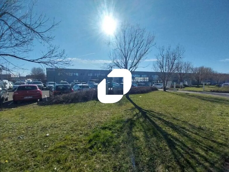 63-69 Rue Du Morellon, Saint-Quentin-Fallavier for lease - Building Photo - Image 2 of 43