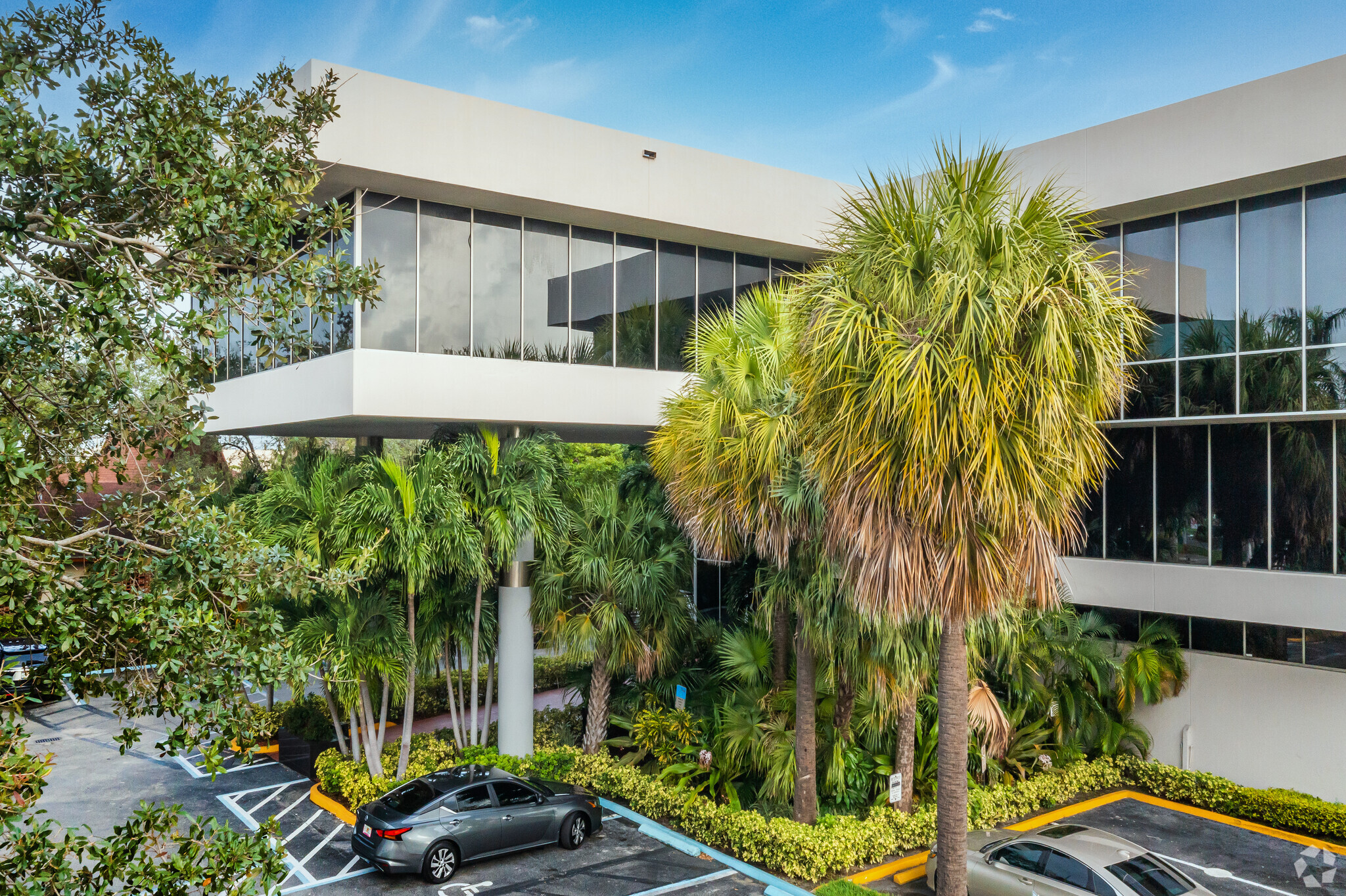 6067 Hollywood Blvd, Hollywood, FL for sale Building Photo- Image 1 of 1