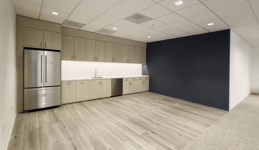 4 Executive Cir, Irvine, CA à louer - Photo intérieure - Image 3 de 8