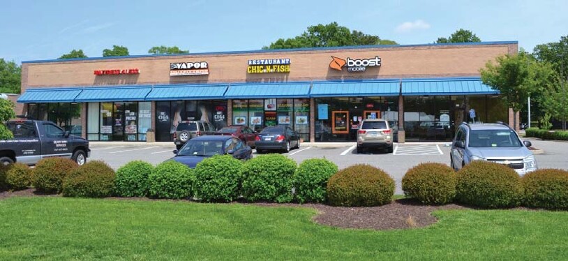 954-980 J Clyde Morris Blvd, Newport News, VA à louer - Photo du bâtiment - Image 3 de 3