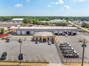 5178 Old Dixie Hwy, Forest Park, GA for lease Building Photo- Image 1 of 6