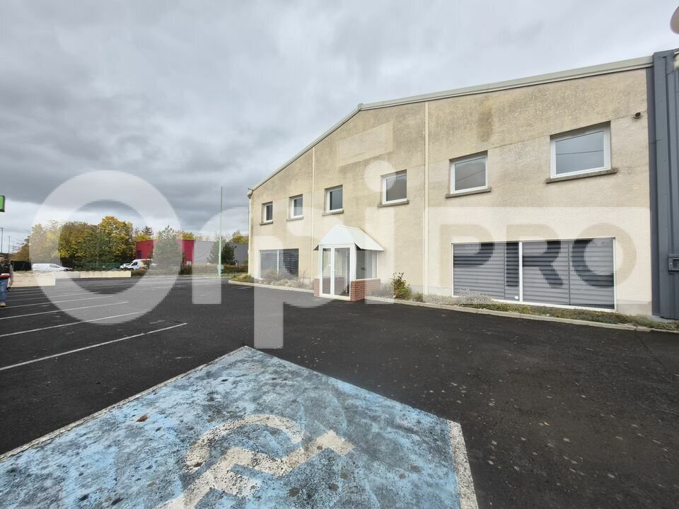 Industrial in Reims for lease Building Photo- Image 1 of 13