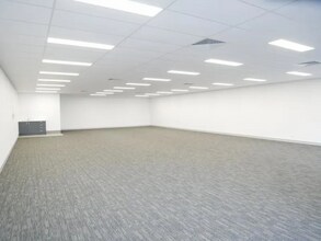 5 Pioneer Ave, Tuggerah à louer Photo intérieure- Image 2 de 4