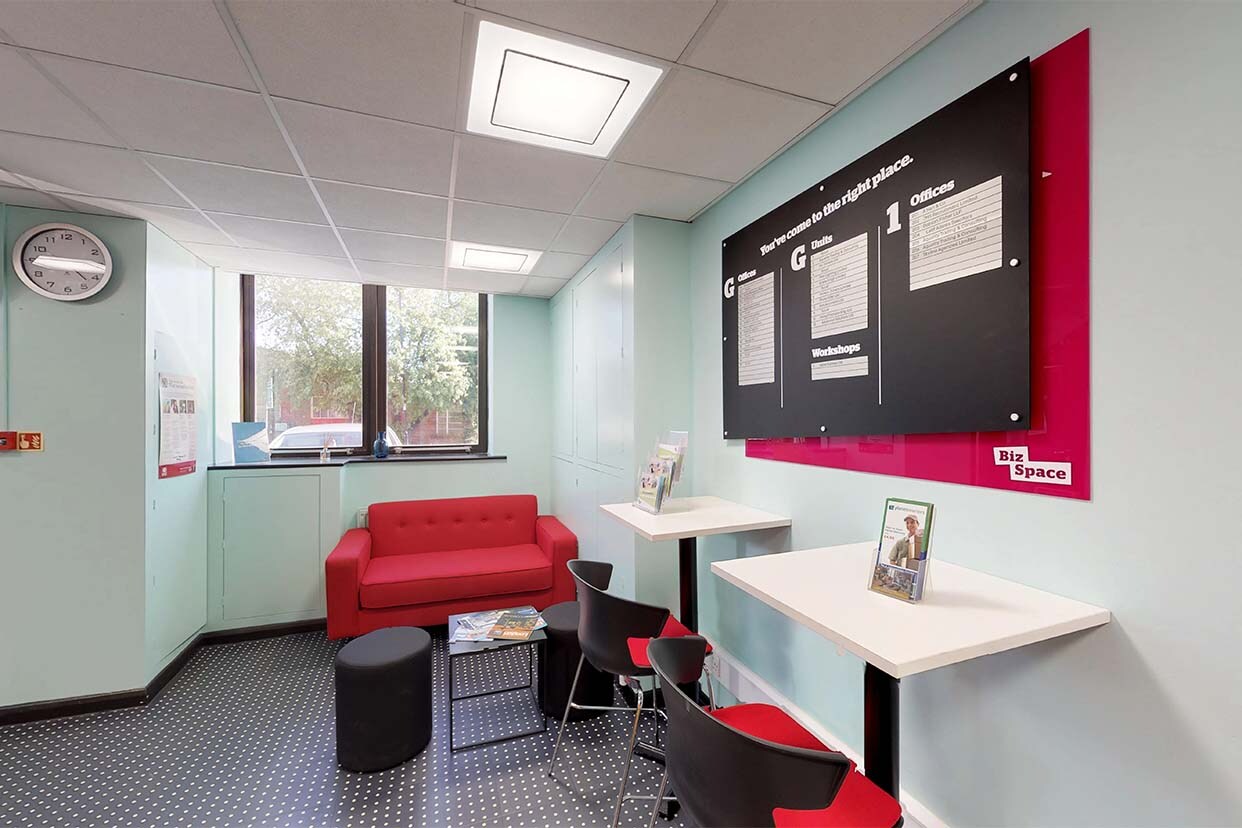 4-6 Wadsworth Rd, Greenford for lease Interior Photo- Image 1 of 6