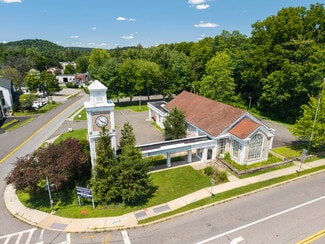 Plus de détails pour 662 E Main St, Mount Kisco, NY - Commerce de détail à louer