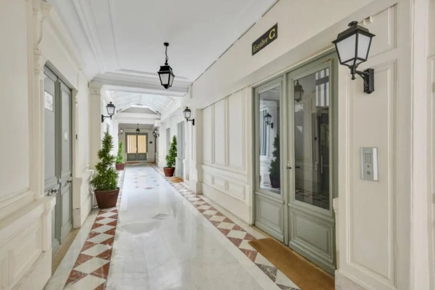 Retail in Paris for sale - Building Photo - Image 2 of 8