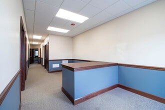 95 Canal Landing Blvd, Rochester, NY for lease Interior Photo- Image 2 of 23