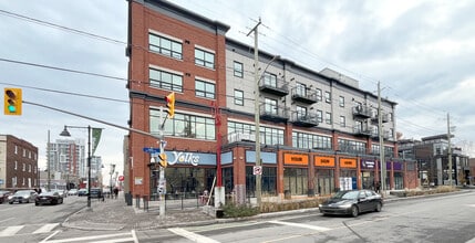 852 Bank St, Ottawa, ON à louer Photo du bâtiment- Image 1 de 2