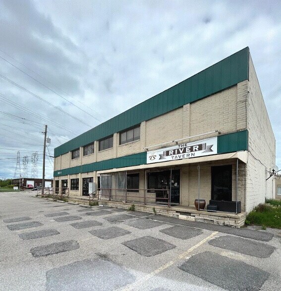 3511 Lost Nation Rd, Willoughby, OH à vendre - Photo du bâtiment - Image 2 de 4