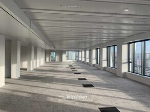 Bureau dans Lyon à louer Photo du bâtiment- Image 2 de 24