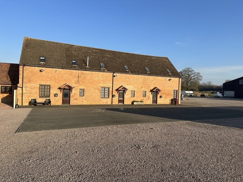 Denton Rd, Horton à louer - Photo du bâtiment - Image 1 de 1