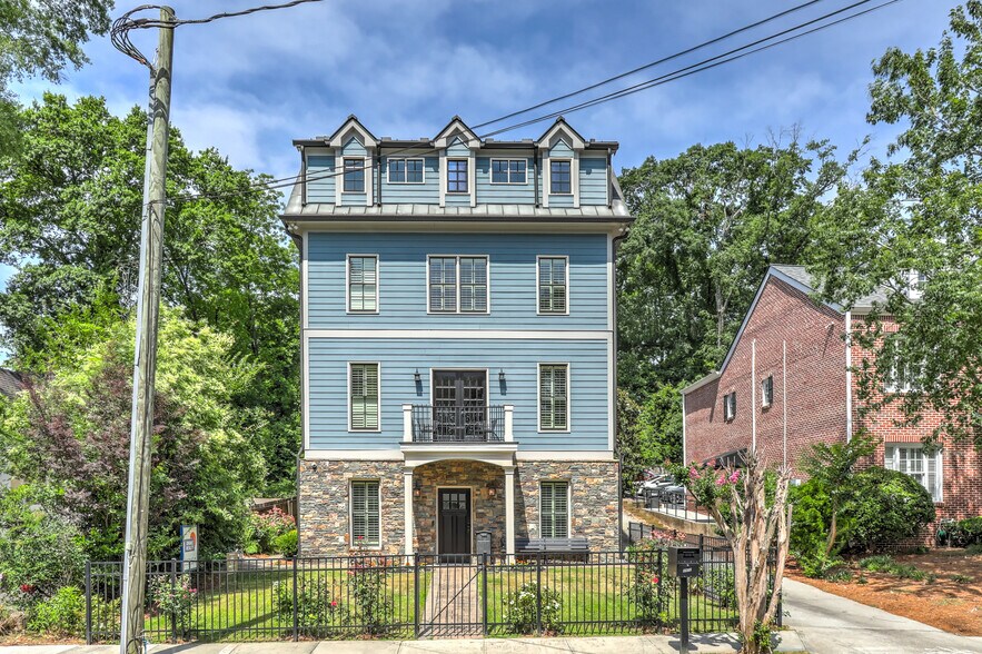 2972 Lookout Pl NE, Atlanta, GA à vendre - Photo du bâtiment - Image 3 de 141