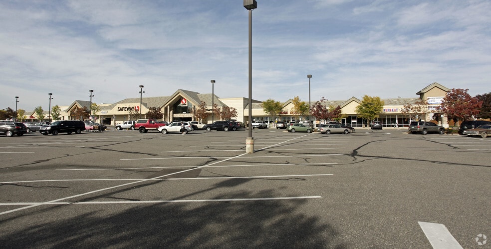 3331-3338 Arapahoe Rd, Erie, CO for lease - Building Photo - Image 2 of 9