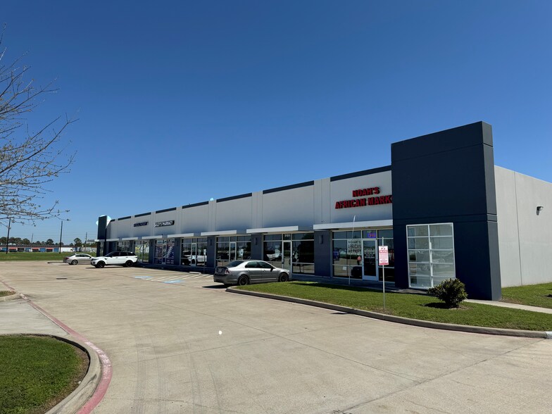 21211 FM 529 Rd, Cypress, TX à louer - Photo du bâtiment - Image 2 de 7