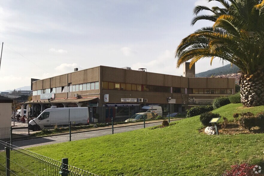 Retail in San Lorenzo de El Escorial, Madrid for sale - Primary Photo - Image 1 of 2