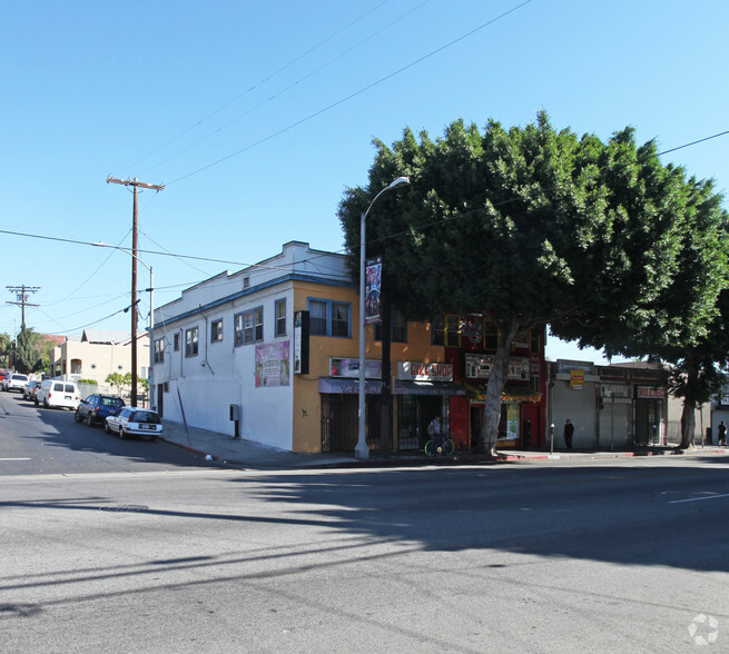 2031-2035 E Cesar E Chavez Blvd, Boyle Heights, CA for sale - Building Photo - Image 1 of 3