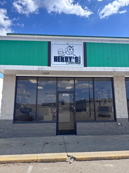 1633 S Washington St, Millersburg, OH for lease - Building Photo - Image 2 of 5