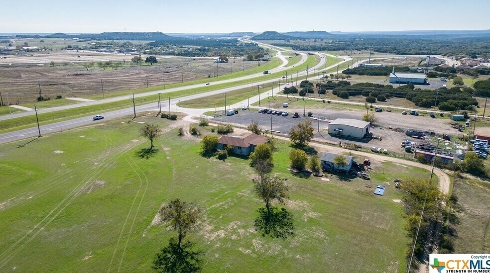 6311 & 6301 S Fort Hood St, Killeen, TX à vendre - Photo du bâtiment - Image 1 de 31