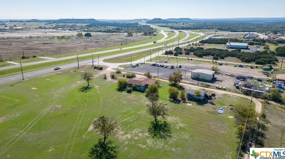6311 & 6301 S Fort Hood St, Killeen, TX for sale - Primary Photo - Image 1 of 31