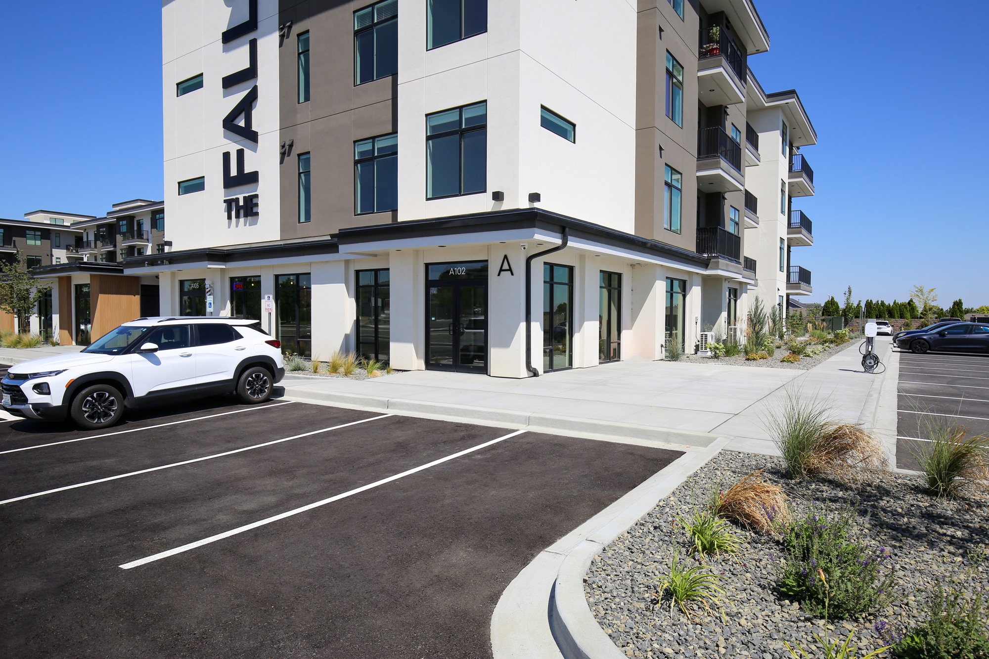 4112 W 24th Ave, Kennewick, WA for lease Building Photo- Image 1 of 4