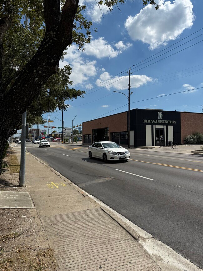 More details for 4901 Washington Ave, Houston, TX - Retail for Lease