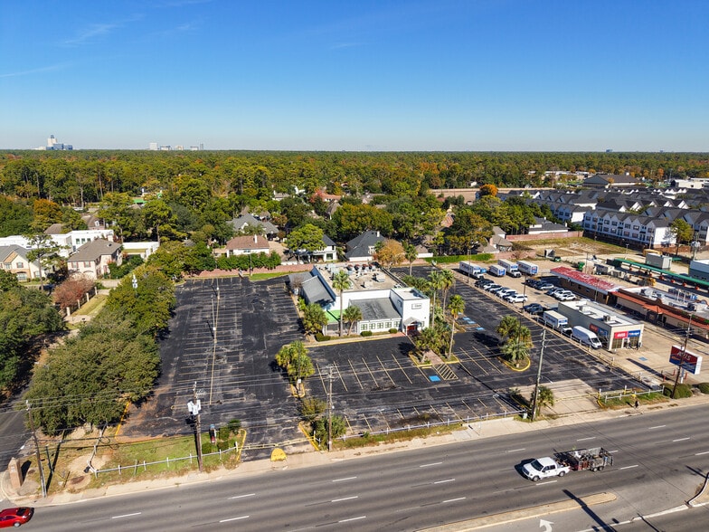 9350 Westheimer Rd, Houston, TX for lease - Building Photo - Image 2 of 9