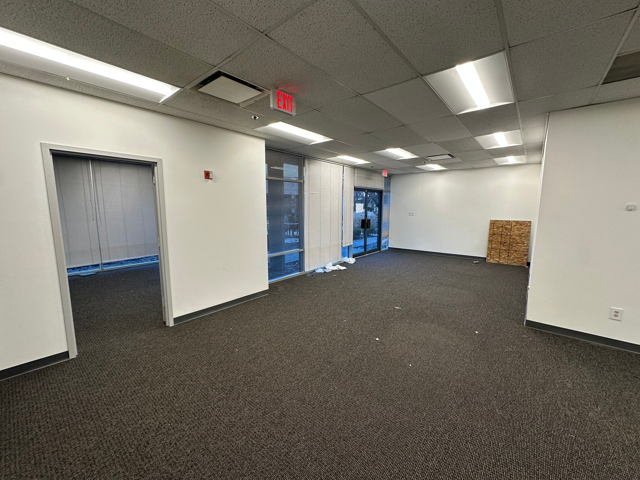 14100 Sullyfield Cir, Chantilly, VA for lease Interior Photo- Image 1 of 8