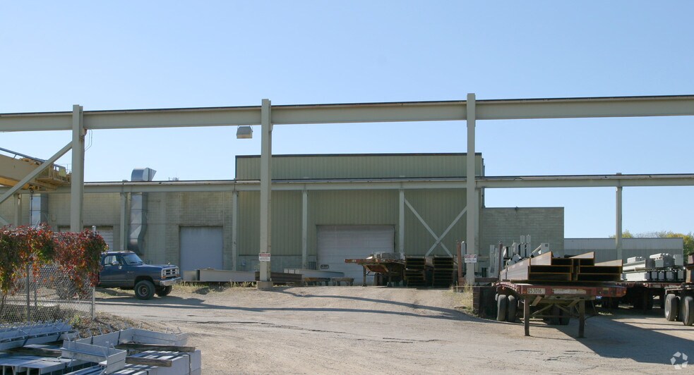 118 W 60th St, Minneapolis, MN à vendre - Photo du bâtiment - Image 2 de 7