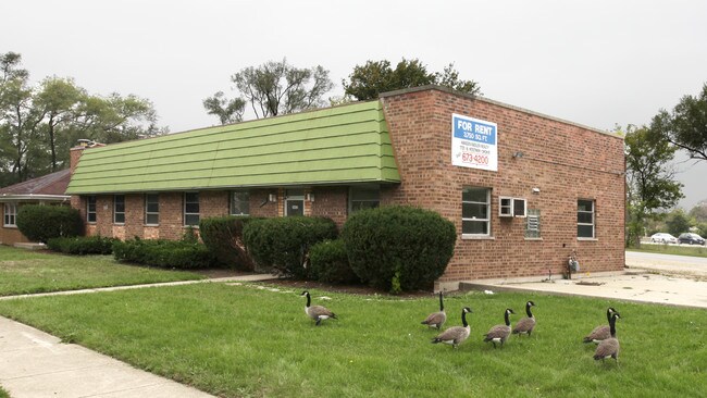 Plus de détails pour 5432 Howard St, Skokie, IL - Industriel à louer