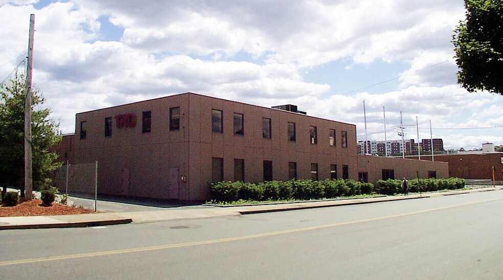 45-47 Spruce St, Chelsea, MA à louer - Autre - Image 2 de 3