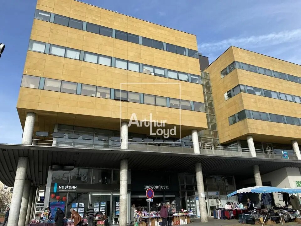 Bureau dans Chilly-Mazarin à louer Photo du bâtiment- Image 1 de 2