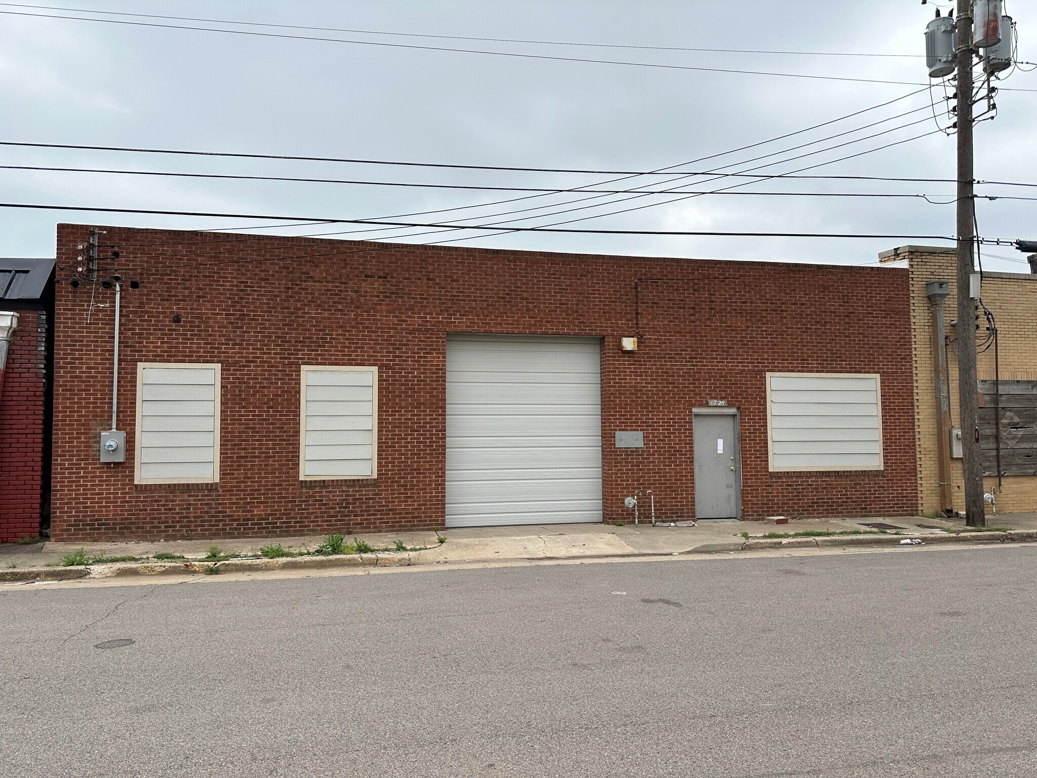 1728 NW 5th St, Oklahoma City, OK for lease Building Photo- Image 1 of 7