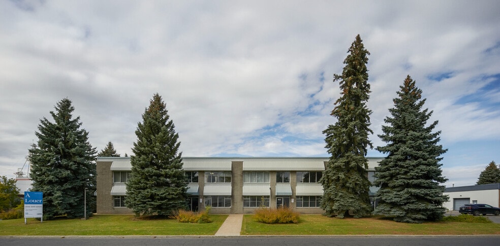 115 Rue de Vaudreuil, Boucherville, QC for sale - Building Photo - Image 3 of 7