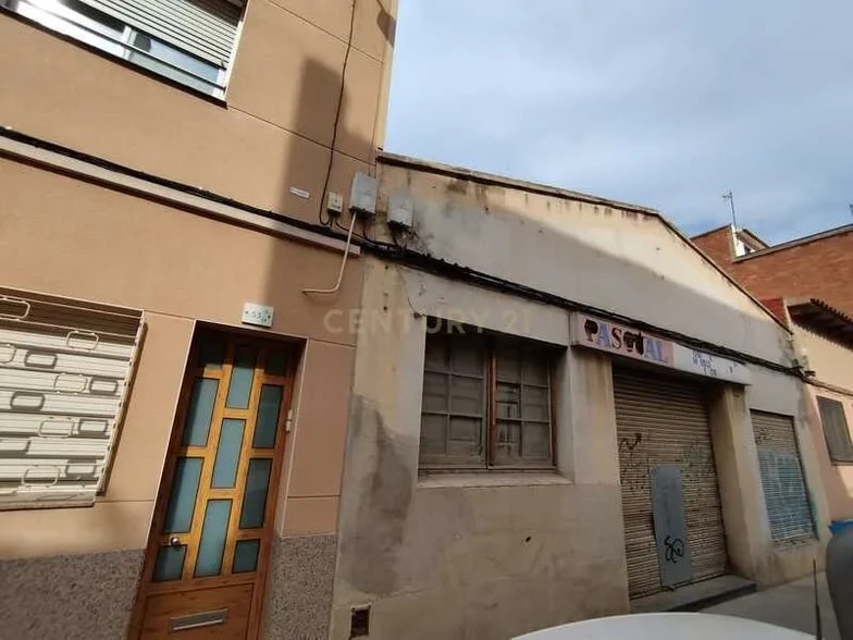 Carrer de Manuel Bertrand, 55, El Prat de Llobregat, Barcelona for sale - Building Photo - Image 1 of 5