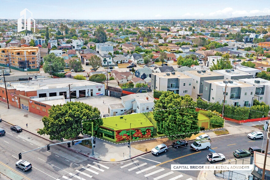 5766 Venice Blvd, Los Angeles, CA for sale - Building Photo - Image 2 of 11