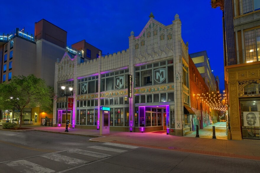 611 S Fourth St, Louisville, KY for sale - Building Photo - Image 3 of 11