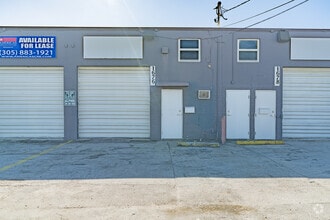 1612-1646 W 31st Pl, Hialeah, FL for lease Building Photo- Image 2 of 6