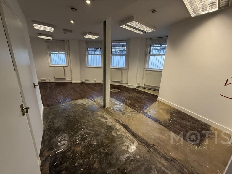 Cheriton Pl, Folkestone for lease - Building Photo - Image 2 of 9