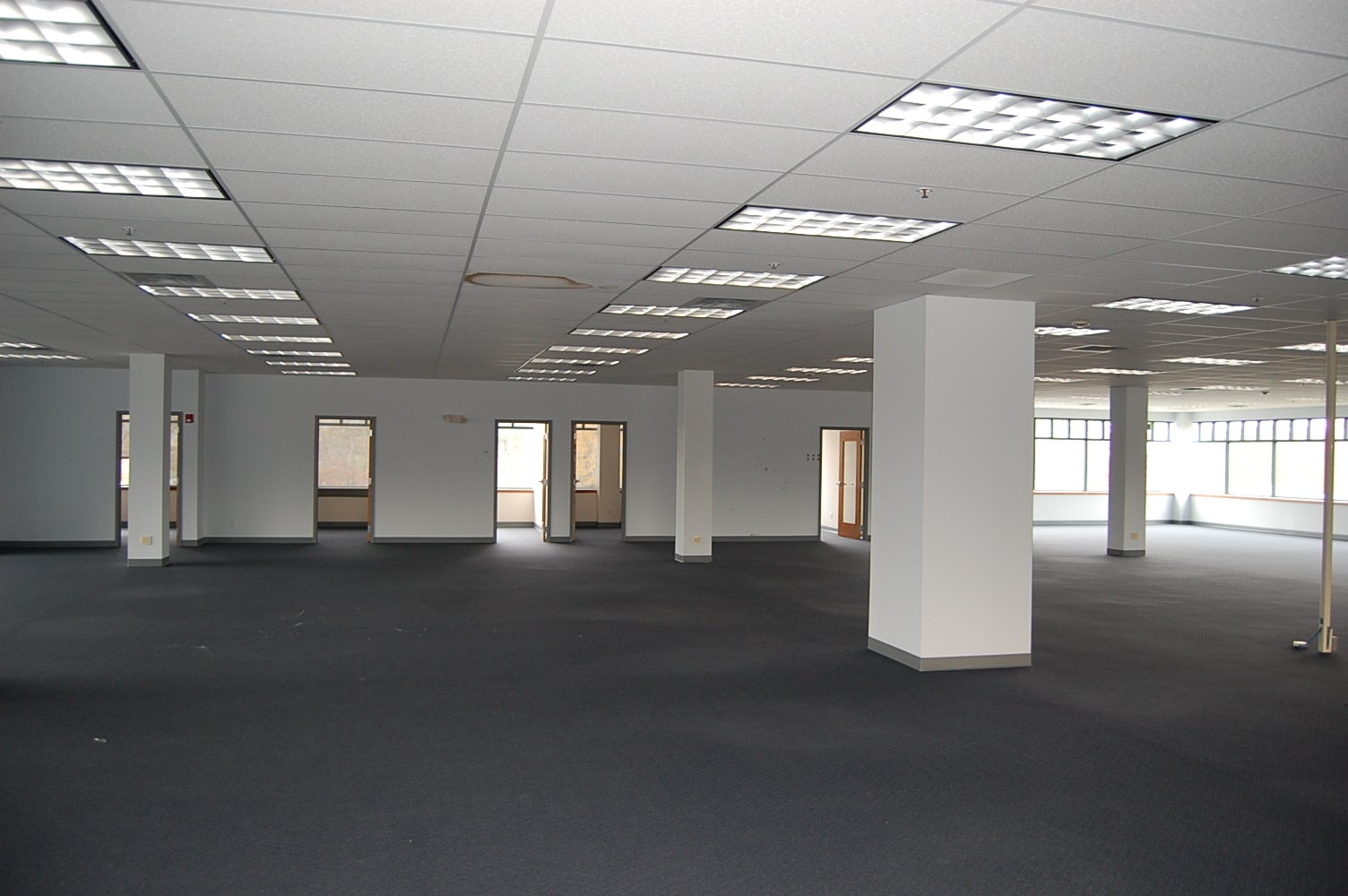2303 Nott St E, Niskayuna, NY for lease Interior Photo- Image 1 of 4