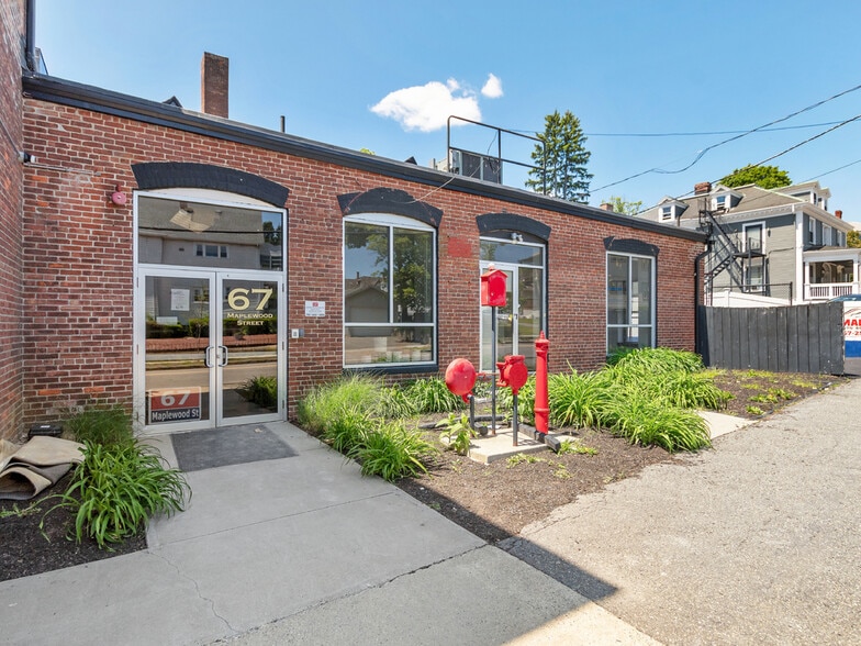 67 Maplewood St, Malden, MA for lease - Building Photo - Image 2 of 15