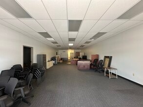 7401 Coldwater Rd, Fort Wayne, IN for lease Interior Photo- Image 1 of 1